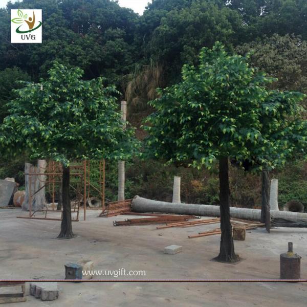 UVG 10ft tall handmade green outdoor artificial banyan tree for home christmas decoration GRE052