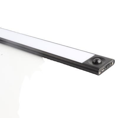 Motion Sensor Aluminum LED Light For Cupboard And Furniture 400mm Frosted Glass Shade
