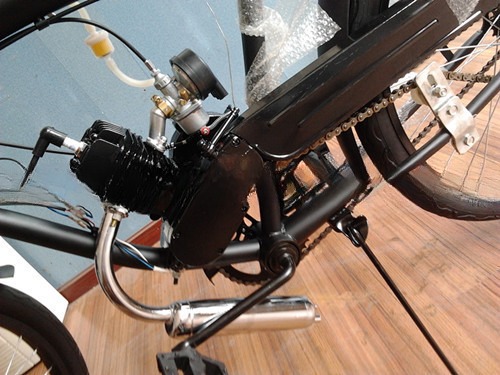 Made Moto Bike 50cc 60cc 80cc Gas Engine Bicycle with V Brake and Plastic Pedal