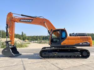 Coreia Excavadora Usada Doosan para venda Máquinas de segunda mão DX300LC