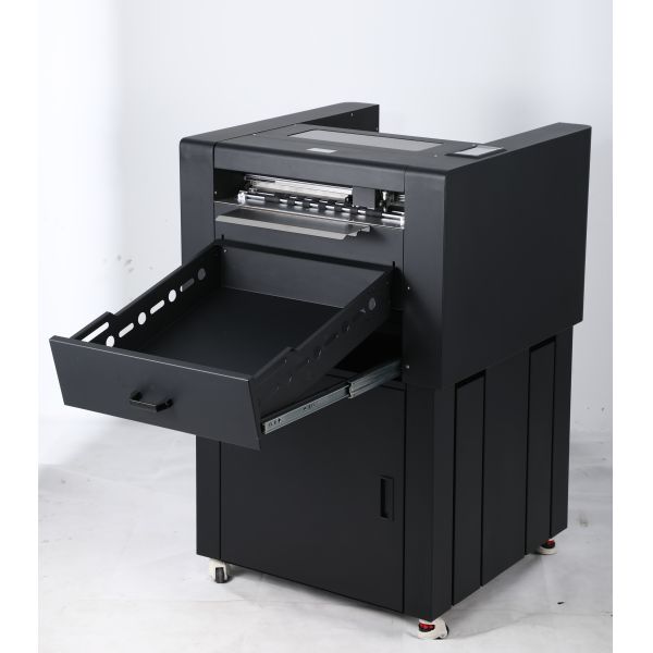 Anycut Adsorption Feeding Paper Cutting Plotter CCD Camera Edge Patrol Cutting Servo Motor