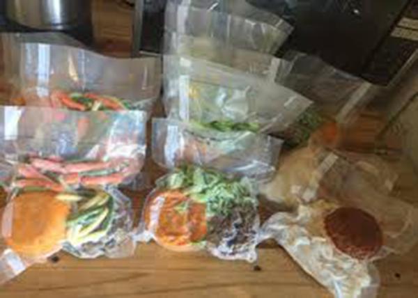 Kitchen Vacuum Seal Food Storage Bags High Temperature Resistance For Vacuum Sealer Long Storage Time