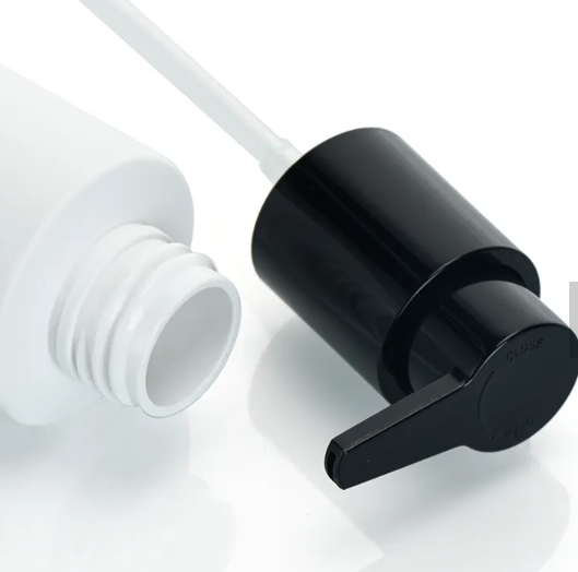 White Pump Sprayer Plastic Cosmetic Skincare Bottle Packaging Matte 120ml