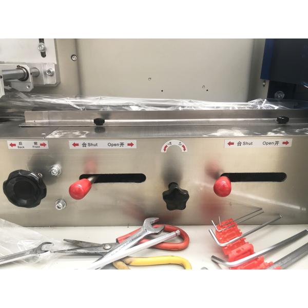 30-220 bags/min Pillow Bag Packaging Machine Photoelectric Eye Tracking 220V 2.7kw