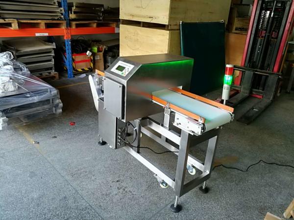 competitive conveyor model metal detector for food product inspection
