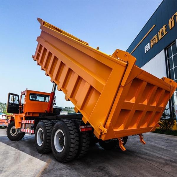 35 Tons Diesel Dumper Truck Heavy Loading 4 Wheel Drive Dump Truck