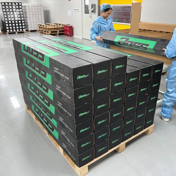 Anti Yellowing Glossy 6.5mil TPH-AT Anti Acid Rain Transparent Car Protective Film