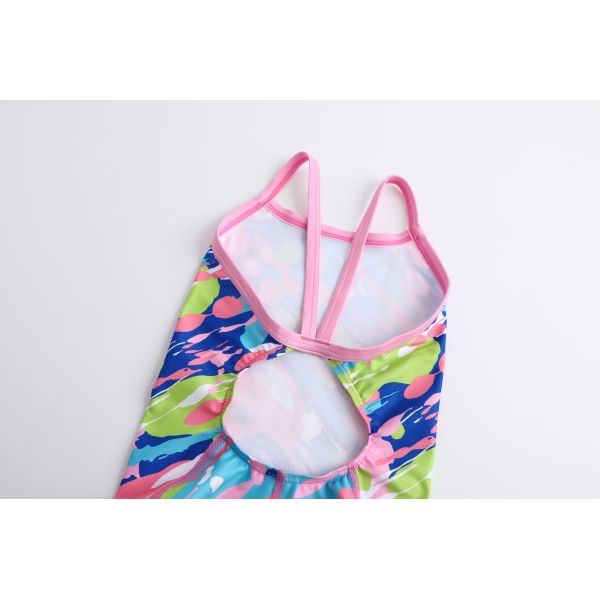 UPF 50+ Breathable Girls Swimwear Kids Swimsuit Machine Washable Comfort