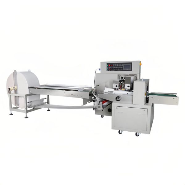 Automatic Pillow Bag Packaging Machine 304 Stainless Packing Pillow Machine 380V