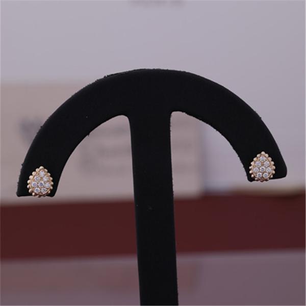 L'oreille fine française de motif de BohèMe XS de serpent cloute dans des boucles d'oreille roses JCO01362 d'or