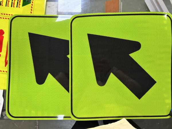 Fluorescent Yellow UV Printable Arrow Sign Prismatic Reflective Sheeting Roll