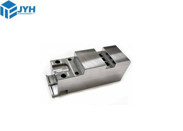 Automóveis Máquinas de processamento CNC de metais Fabricação de peças de fresagem de aço inoxidável de precisão Serviços