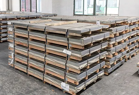 Lampe à chaud laminée 10 mm 15 mm faible magnétique 301 304N 420J2 feuille métallique d'acier inoxydable Laser Cutting Résistance à la corrosion