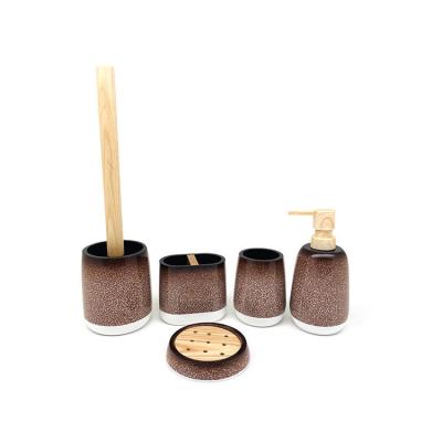 5pcs Ceramic Look Polyresin Bathroom Accessories Set Toothbrush Tumbler Holder With Wood Parts