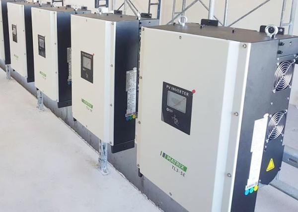 Commercial 50KW Wind Turbine Grid Tie Inverter Three Phase 440×660×270 Mm