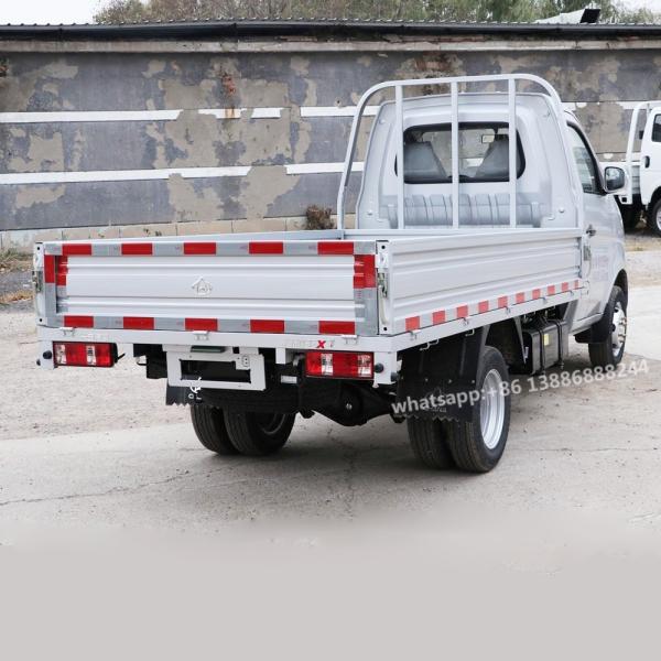 CHANGAN   Camion de transport de marchandises à une rangée avec style de plaque de clôture     Camion de fret   Camion de livraison