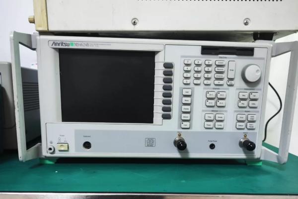 10 MHz–20 GHz Vector Network Analyzer VNA Anritsu MS4624B