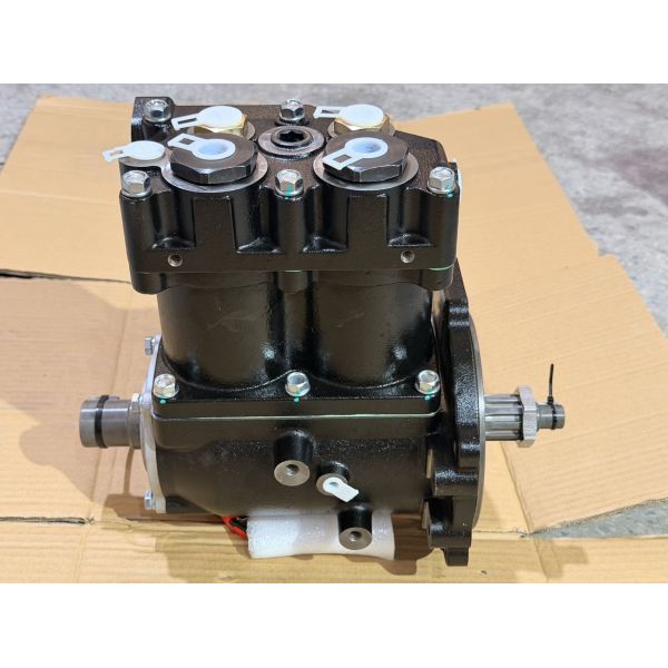 ME150697 ME353930 Air compressor  FOR Mitsubishi 6D24T