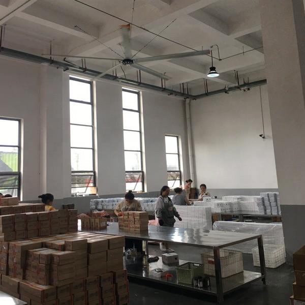 Aluminum Magnesium Alloy 6.1m 20FT HVLS Industrial Ceiling Fans for Dairy Farm Ventilation