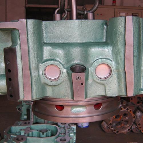 MAK 6M25 Marine Cylinder Heads , Main Engine Cylinder Head With Valve Seat / Guide