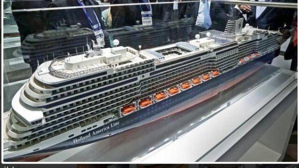 Luxury Koningsdam Cruise Ship Carbon Fibre Material For Home Office Table Decor
