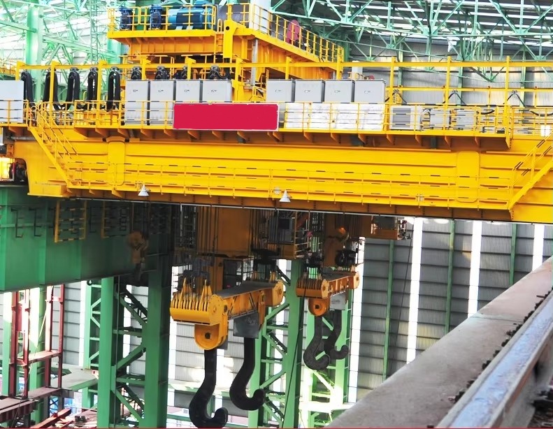 YZ Type Metallurgical Overhead Crane 50 Ton 75 Ton 100 Ton 150 Ton 200 Ton Metallurgical Lifting Overhead Crane CE ISO Certified