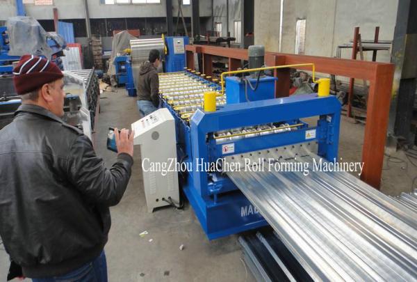 Petit pain de feuille de toiture de trapèze de 3 phases formant la machine pour 1200mm
