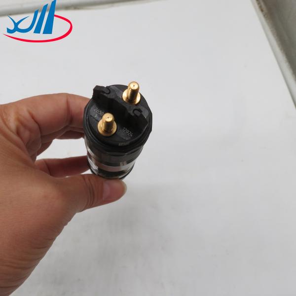 Heavy Duty Truck Parts Rail Fuel Injector 0445120389 0445 120 389