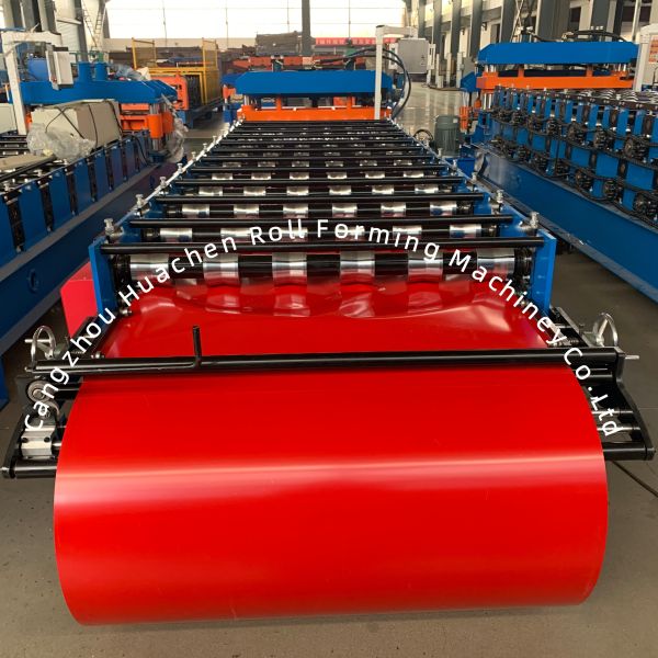 5.5kw High Speed Glazed Tile Roll Forming Machine with 12 Stations for Roof Tile Manufacturing