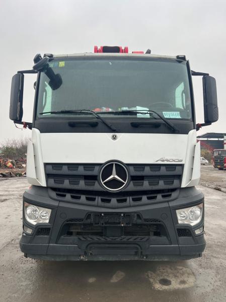 Réparation et entretien professionnels de camions à pompes à béton d'occasion de 56 m livraison en usine prix bas