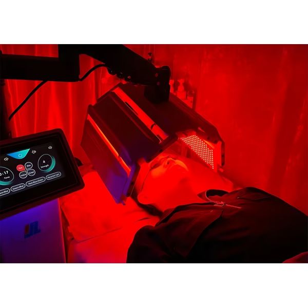 LED Facial And Scalp Therapy Machine For Skin Rejuvenation Collagen Boost / Hair Regrowth