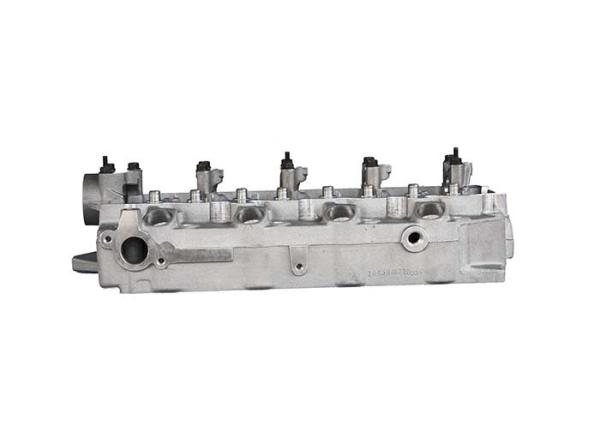 HYUNDAI D4BH 4D56T 4D56TD Car Engine Cylinder Head MD303750 MD348983 MD351277
