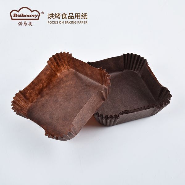 Food Grade Greaseproof Square Loaf Tin Liner Disposable Muffin Cake Paper Liners