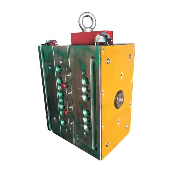 DME 73H8 Medical Plastic Injection Molding For Hospital Ventilator