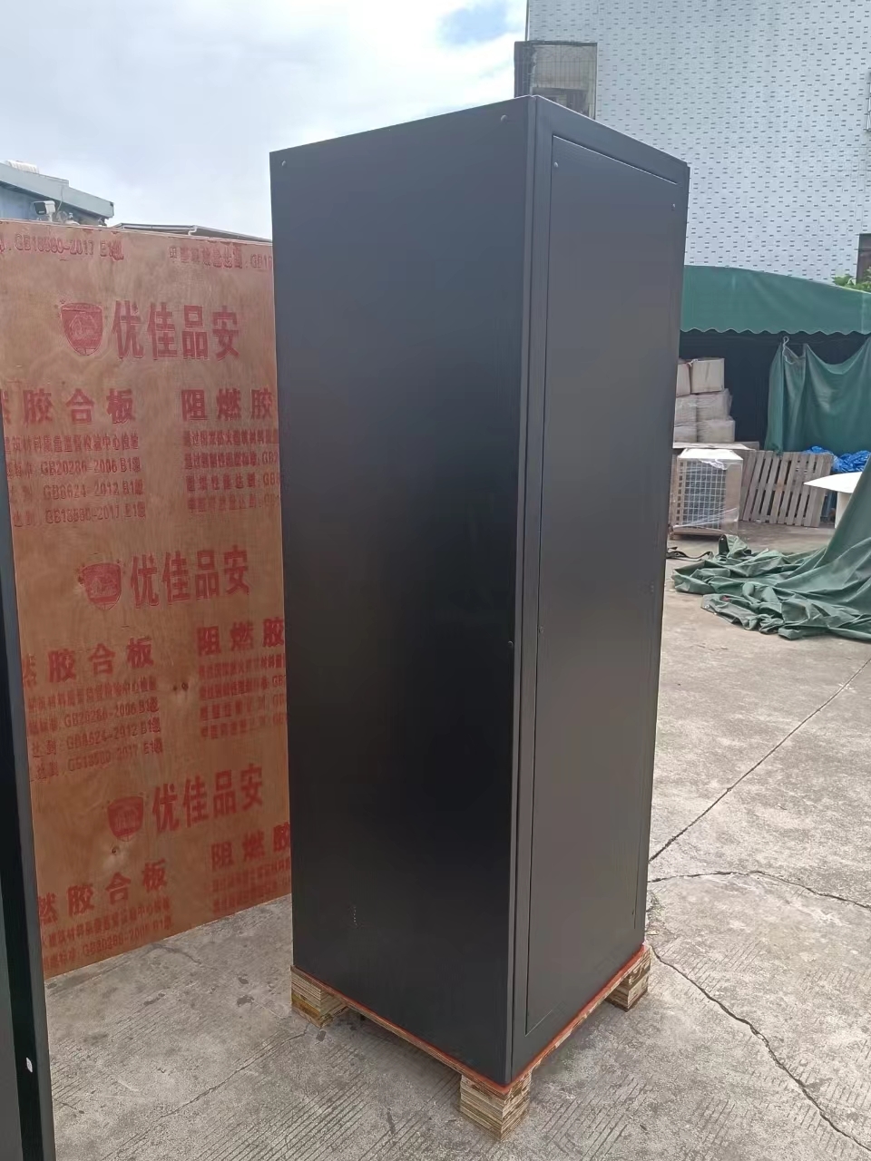 50KW Automatic Precision Type Air Conditioner Inverter Floorstanding Low PUE For Data Center