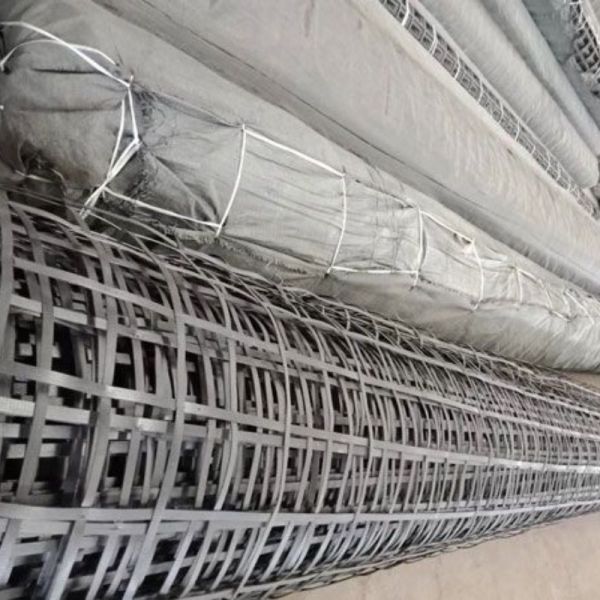 PE Coating Steel Plastic Geogrid 50kN/M – 100kN/M Geogrid Retaining Wall
