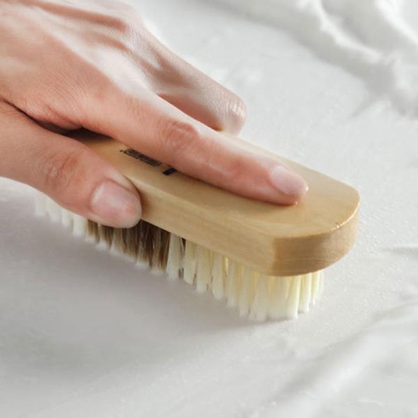 Бытовая деревянная щетка для чистки обуви премиум-класса 13,6x4,6 см.