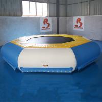 Trampolim de flutuação inflável da água do certificado do TUV para o lago