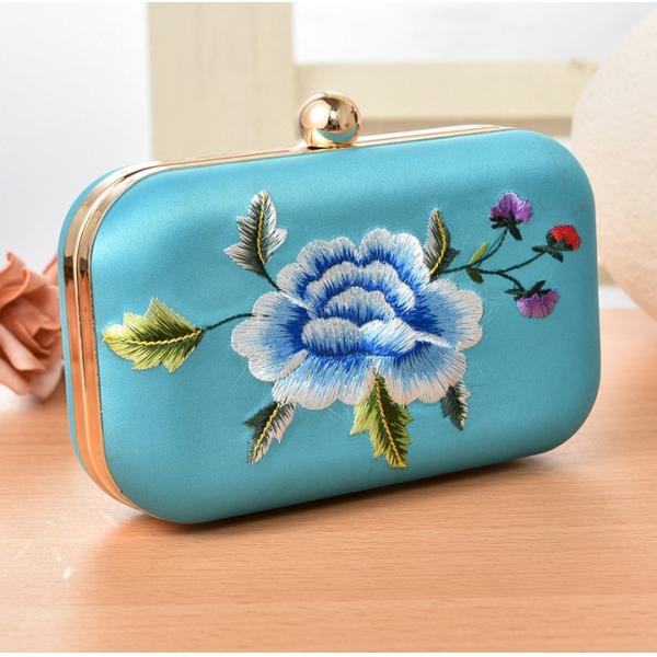 2016 Korean version of the new Ms. Clutch evening bags embroidered ethnic female fashion