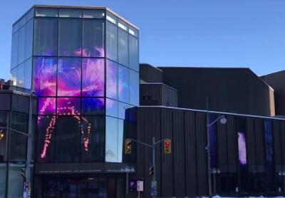 Cortina conduzida fina interna que anuncia a tela de exposição P10 transparente