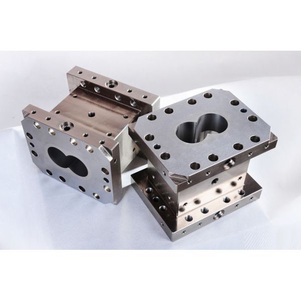 Toshiba TEM58SS 58mm Extruder Barrel with HIP Alloy Liner for Twin Screw Compounding Extruder
