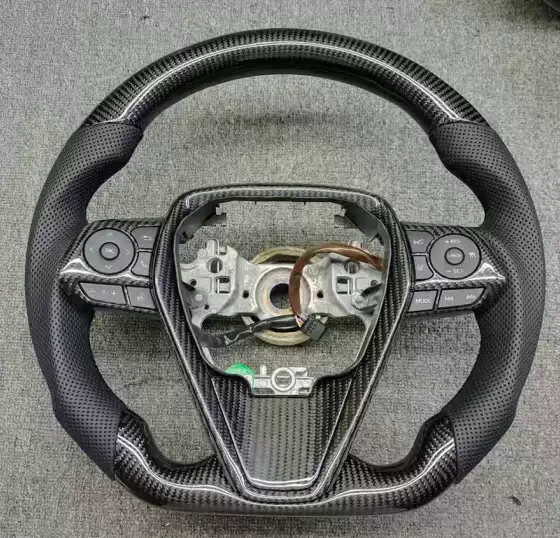 Customized Carbon Fiber LED Racing Marquee Steering Wheel Suitable for Toyota Camry