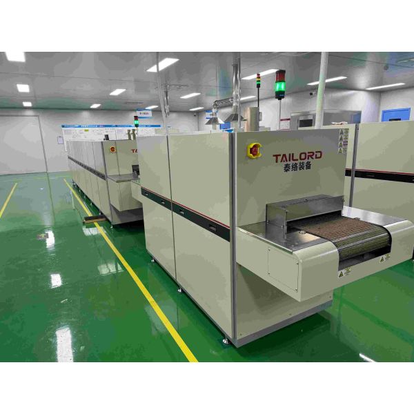 Furnace Hot Air Tunnel Mesh Conveyor Belt Dryer 8kW 800kg ODM