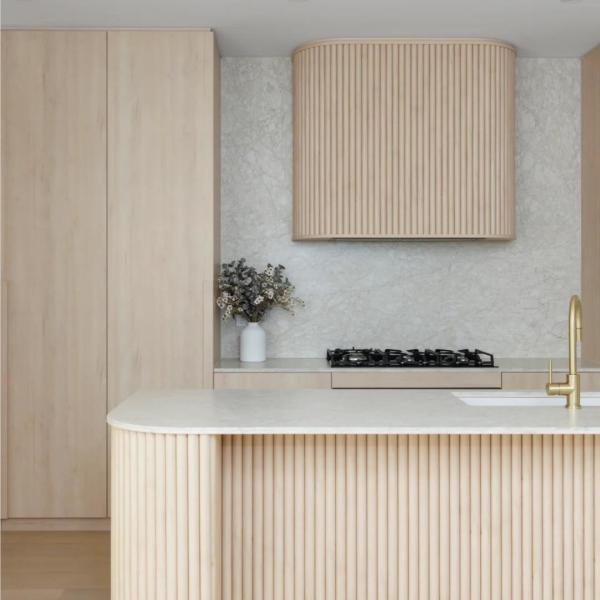 Open-Ended 0 Silica Quartz Stone Surface Kitchen Cabinets Luxury Designs Solid Wood Lacquer Kitchen Furniture for Builder