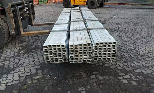 Горяче погруженные оцинкованные стальные углы и каналы цинковое покрытие 20-30uM