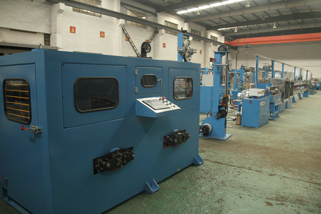 Insulating Sheathed Electrical Wire / Power Wire extrusion machine , computer control