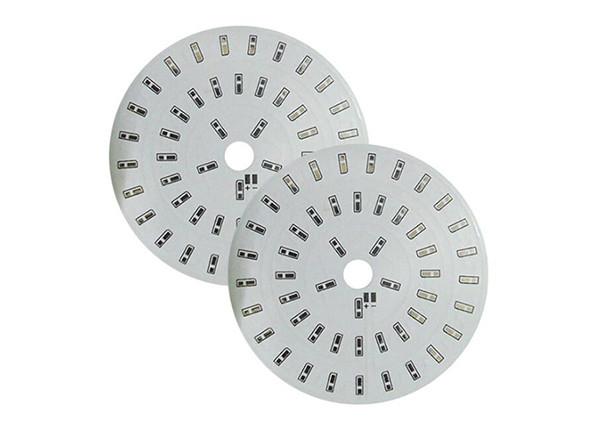 PWB de alumínio do núcleo do metal da espessura de CEM1 FR4 8mil 0.8mm para a luz do diodo emissor de luz