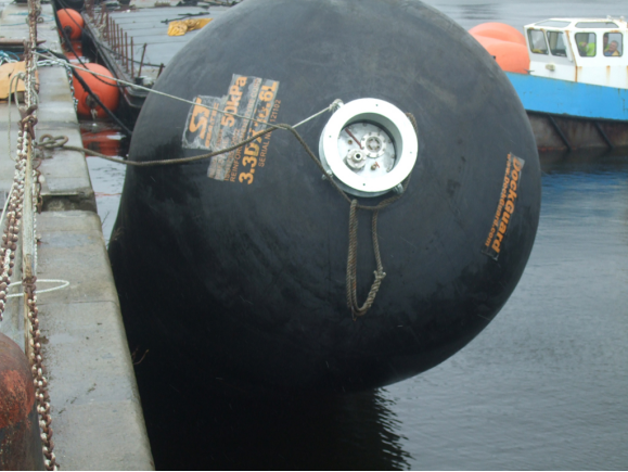 Обвайзеры подводной подводной лодки ИСО 17357 гидропневматические морские резиновые