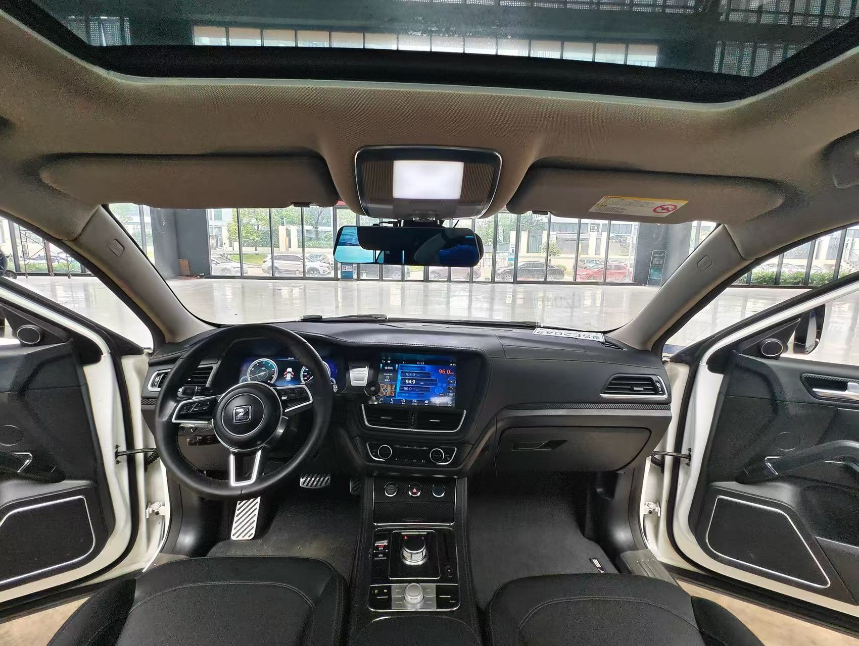 Used Zotye T600 2016 Sport Edition 2.0T DCT SUV 190Ps Turbocharged Chinese Mid Size