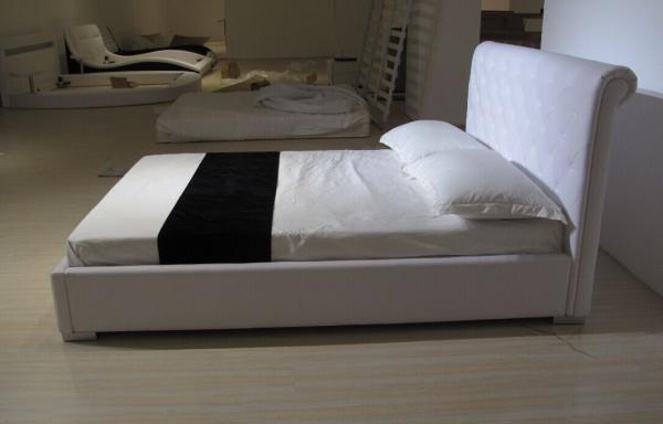 cheap price upholstered leather bed with button G002